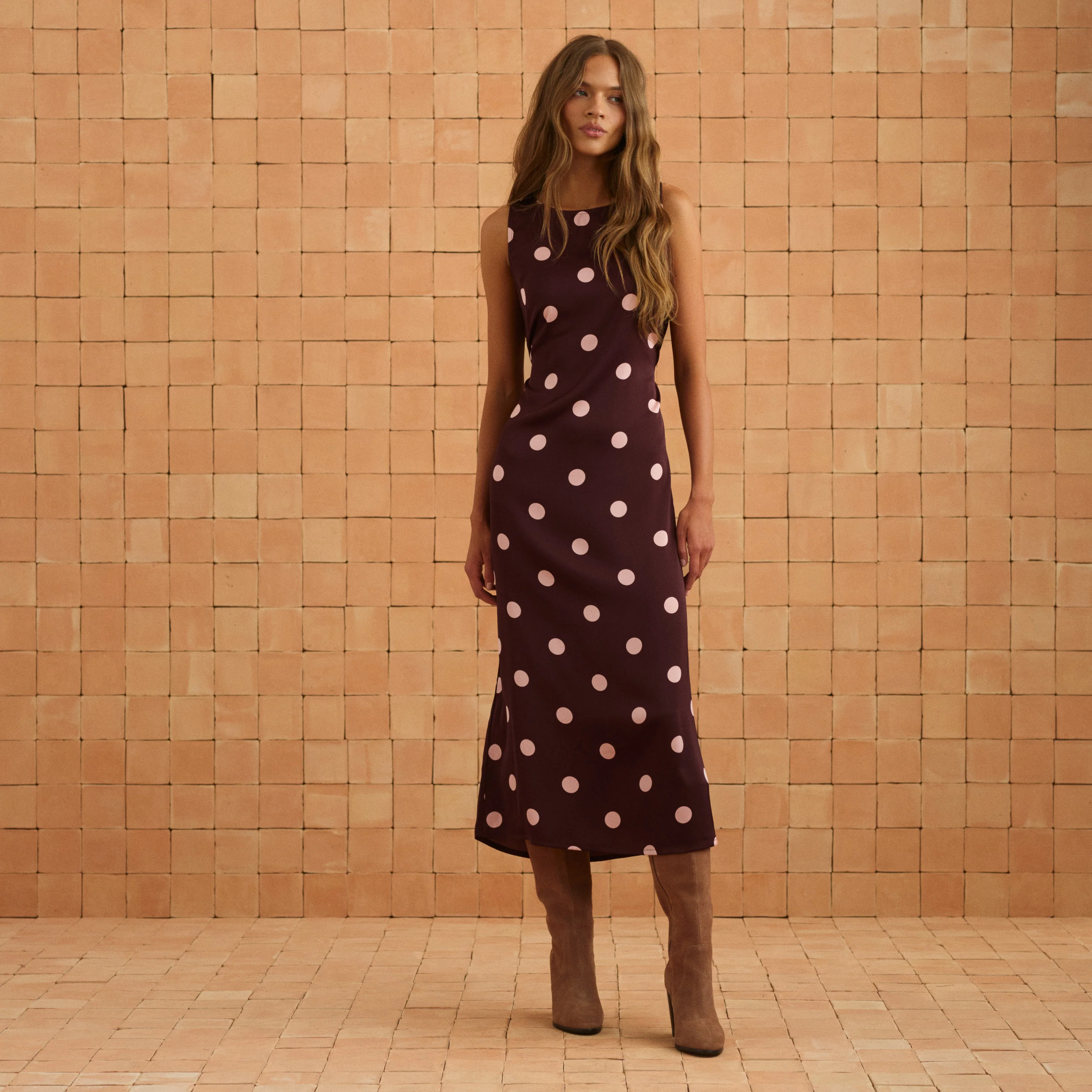Candy Midi Dress In Peppercorn - Image 8