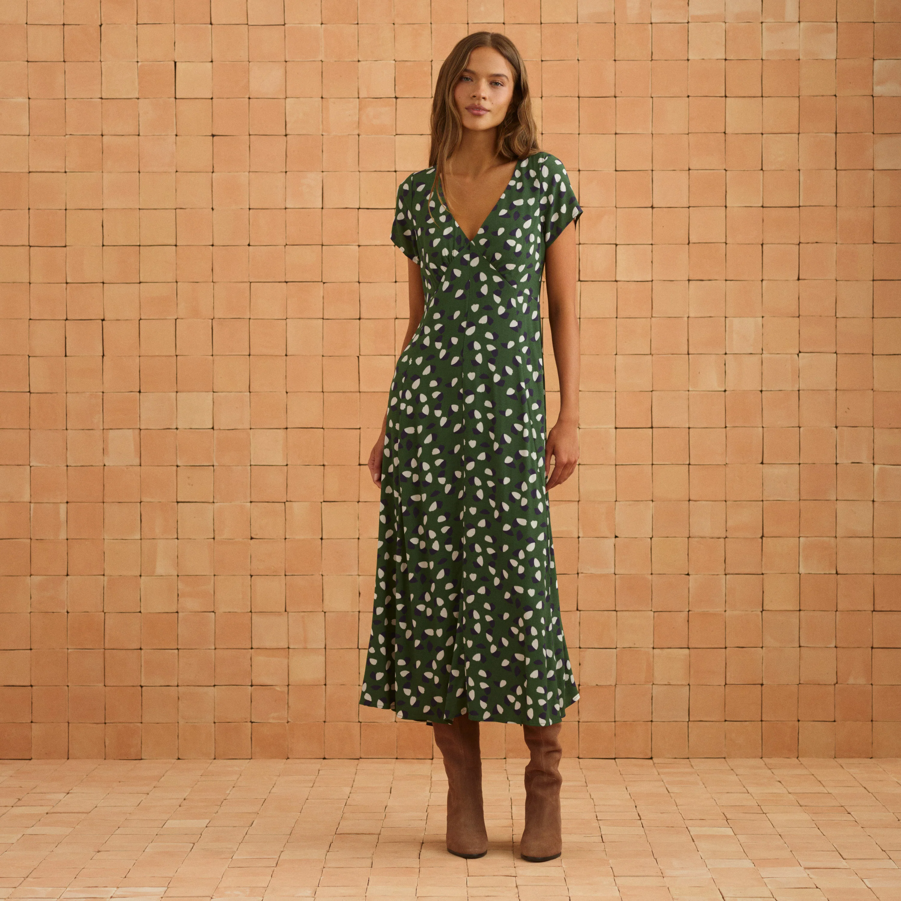 Elani Dress In Verbena - Image 9
