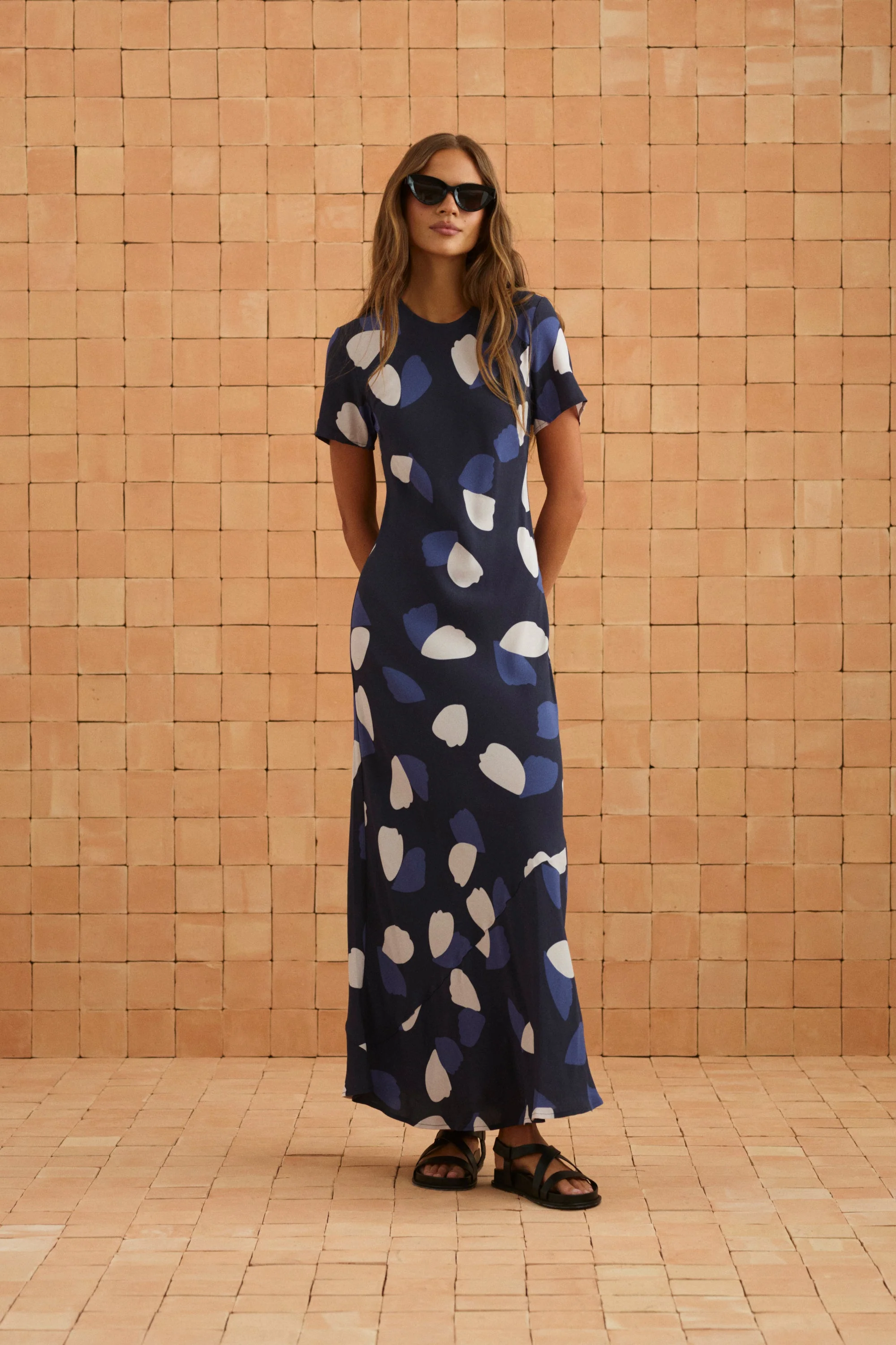 Roma Dress In Nigella - Image 6